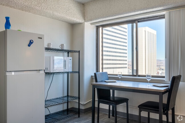 Studio, 1BA - 315 Sq Ft