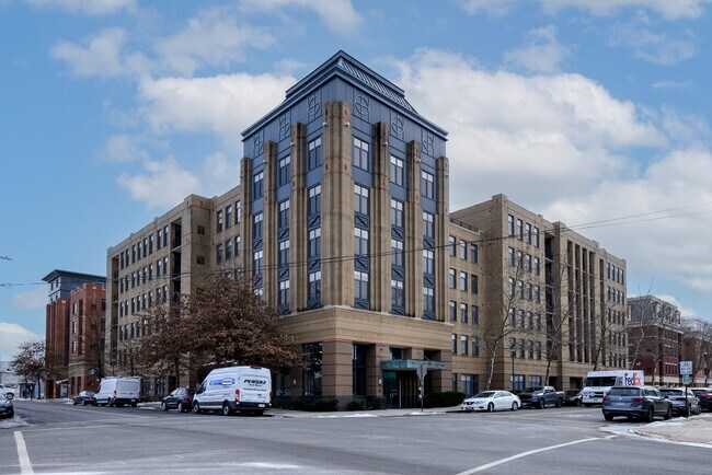 Photo - 525 N Fayette St Unit 613