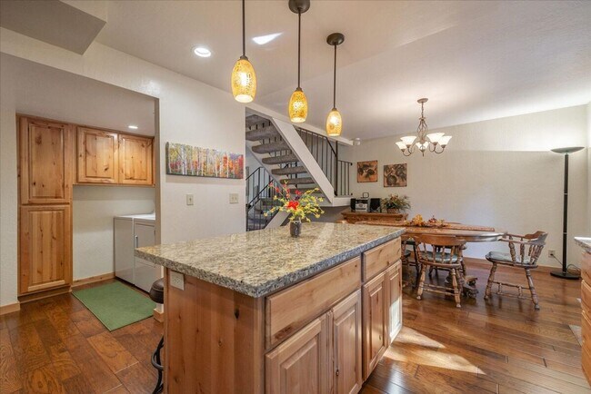 Photo - Lake Forest 3 Bedroom Ski Lease Unit 142