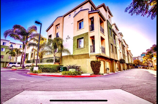 8713 Tribeca Cir