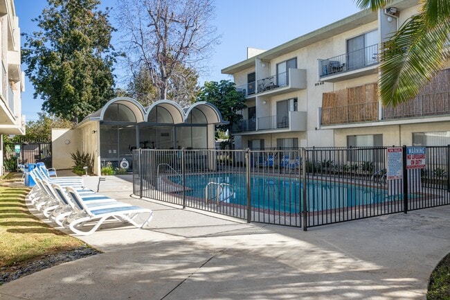 Park Manor Apartments