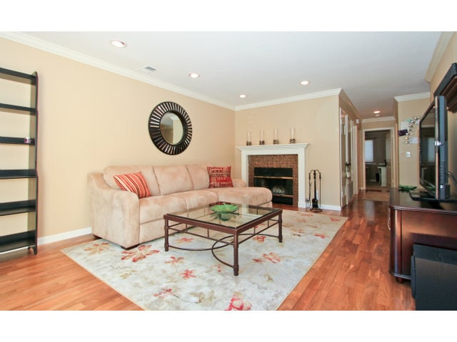 Photo - 16991 Sorrel Way