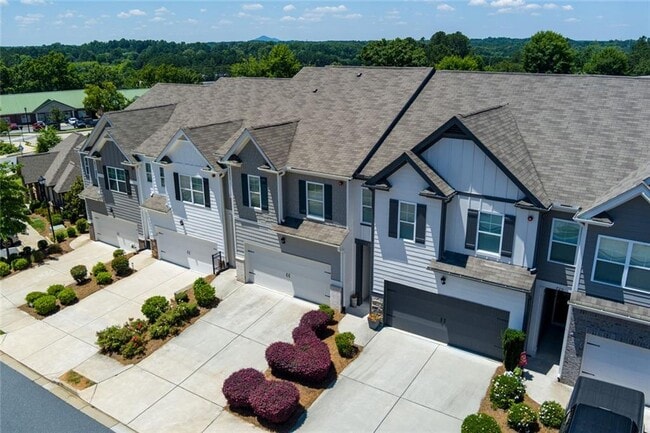 Photo - 723 Woodstock Grove Dr