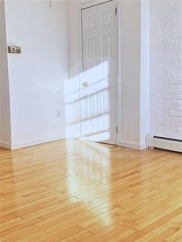 Photo - 200 WAYNE St