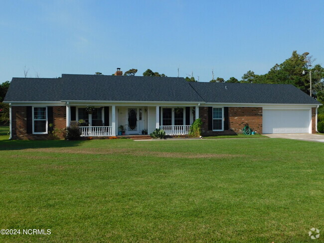 Building Photo - 139 Goose Pond Rd Rental