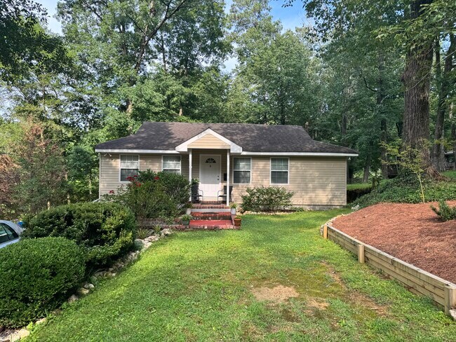 Photo - 855 Hillcrest Rd House