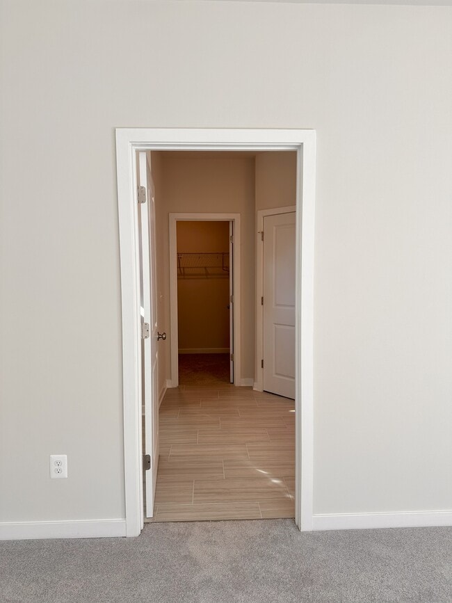 Photo - 9213 Moldova Rd