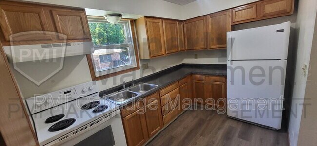 Photo - 1112 W Main St Unit 6