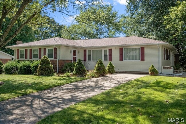 Building Photo - 107 Mark Trail Dr Rental