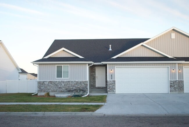 Beautiful 5 Bed, 3.5 Bath Home in Rigby, Idaho! - Beautiful 5 Bed, 3.5 Bath Home in Rigby, Idaho!