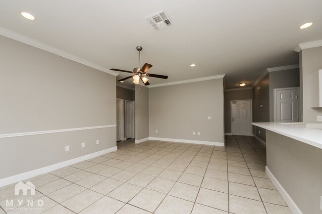 Photo - 101 Talavera Ln