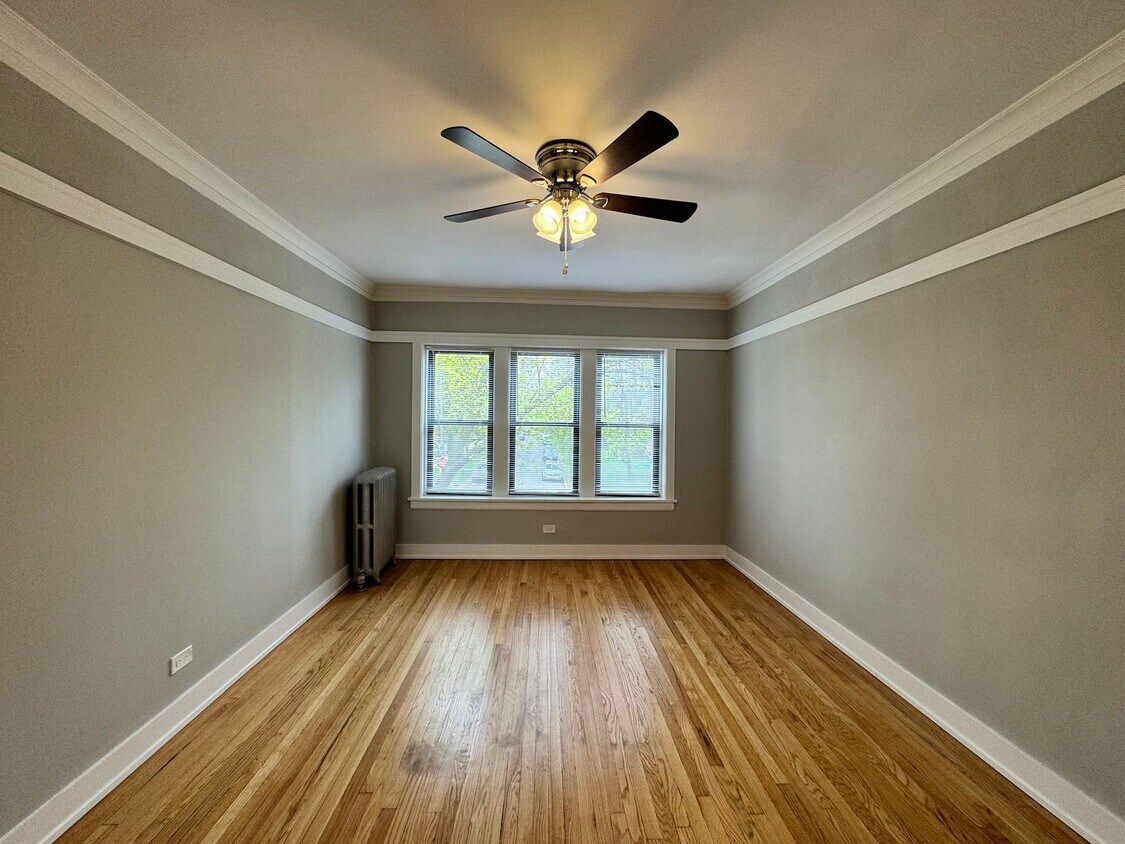 Photo - 2609 N Kostner Ave (Chicago, IL)
