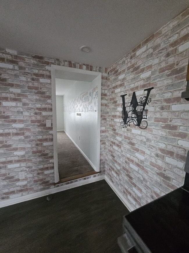 Photo - 219 N Lawrence St