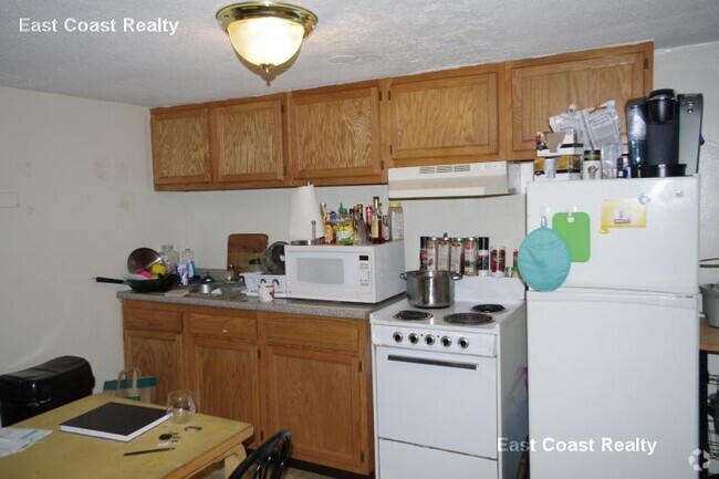 Building Photo - 36 S Huntington Ave Rental