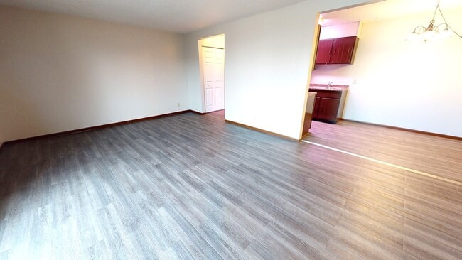 111 N Cleveland Ave