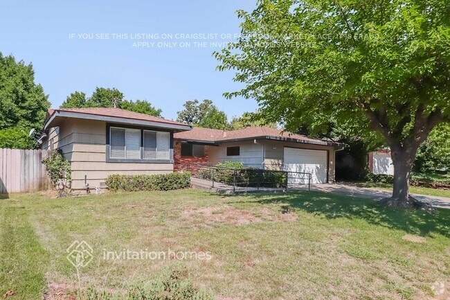 Building Photo - 2808 Notre Dame Dr Rental
