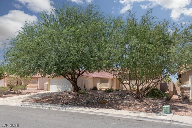 Photo - 327 Perry Ellis Dr
