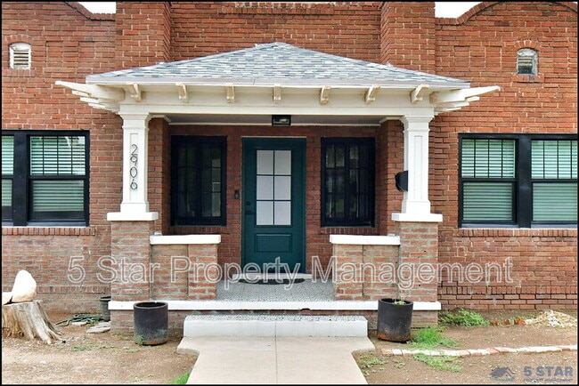 Photo - 2906 Wheeling Ave