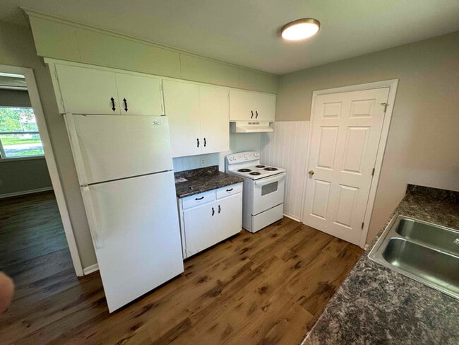 Photo - 922 W Pearl St