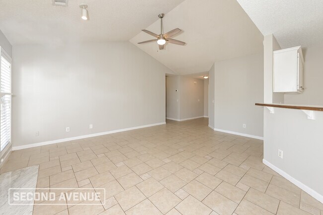 Photo - 130 Shenandoah Dr