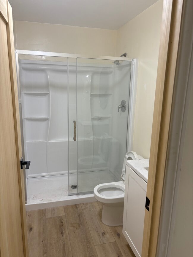 Photo - 1504 253rd St