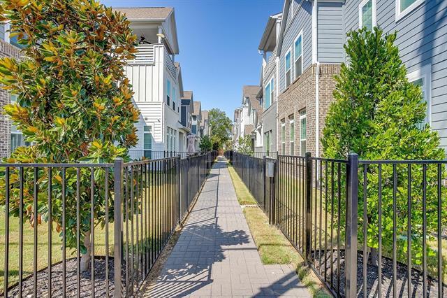 Photo - 4913 Hidden Grove Dr