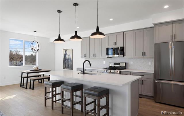 Photo - 4660 W 9th Ave