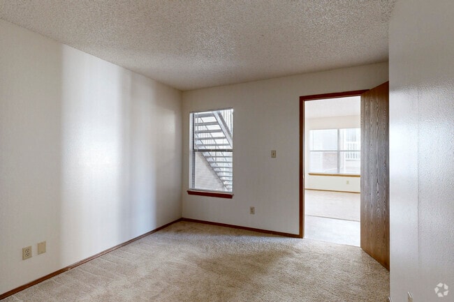 2BR, 1BA - 860SF - Bedroom 2