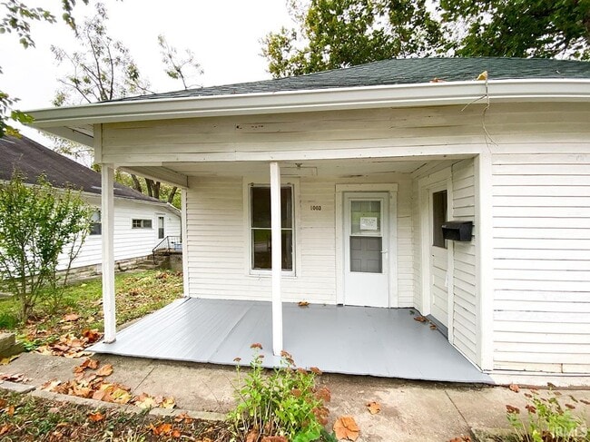 Photo - 1003 W 11th St