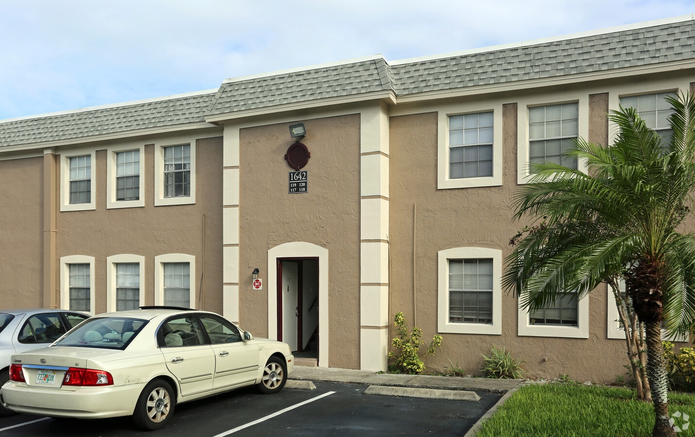 Whitney Groves Apartments Orlando, FL