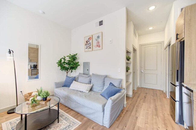 1111 Shepherd Dr Unit SI FL1-ID1380759P
