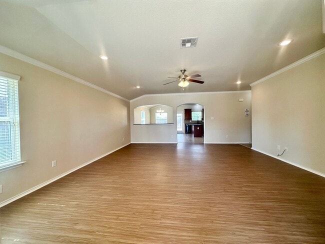 9917 Desperado Dr