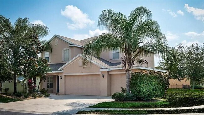 Building Photo - 2827 Suncoast Lakes Blvd Rental