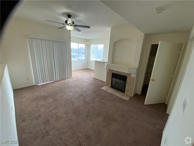 Building Photo - 9050 W Warm Springs Rd Unit 2092 Rental