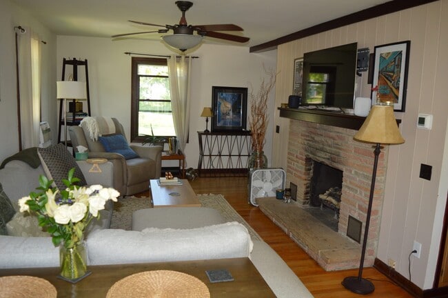 Photo - 1606 Sheridan Dr