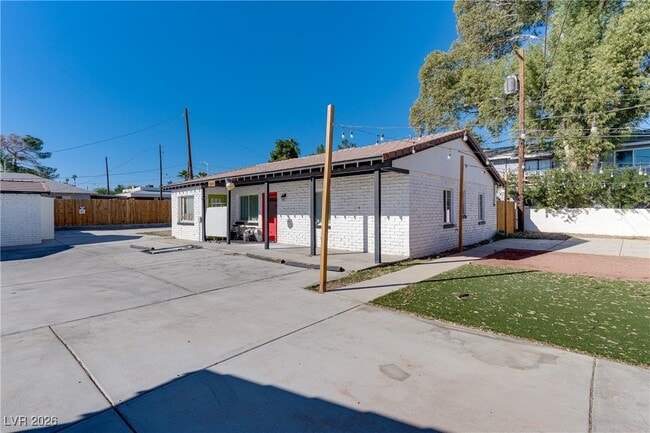 Photo - 309 N 16th St