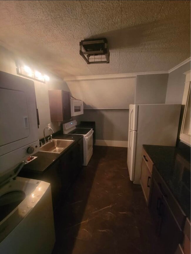 Photo - 739 13th Ave S Unidad One