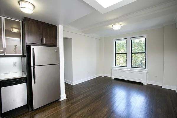 Building Photo - 235 West End Ave Unit 406