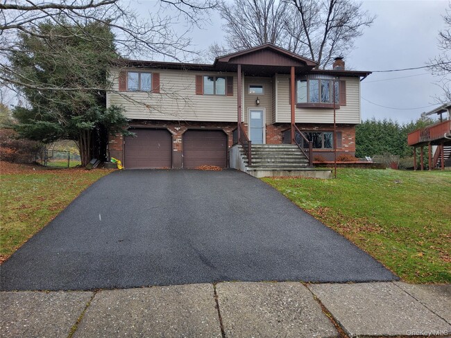 Building Photo - 8 O Sullivan Ln