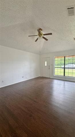 Photo - 211 Anchor Ln