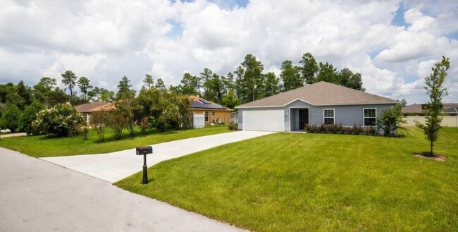 Photo - 735 Fraser Ct