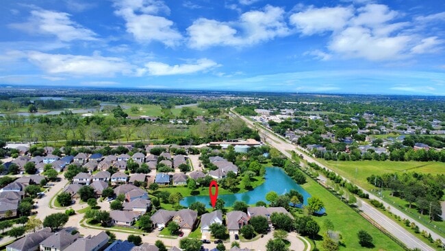 Building Photo - 13127 Barn Course Dr