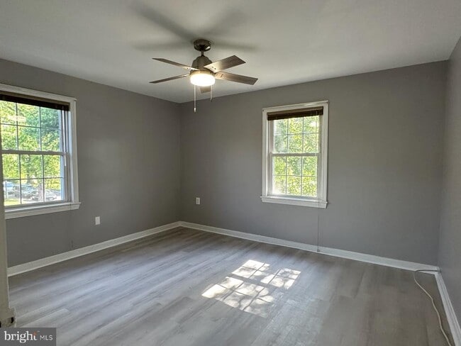 Building Photo - 6626 Boulevard View Unit B2 Rental