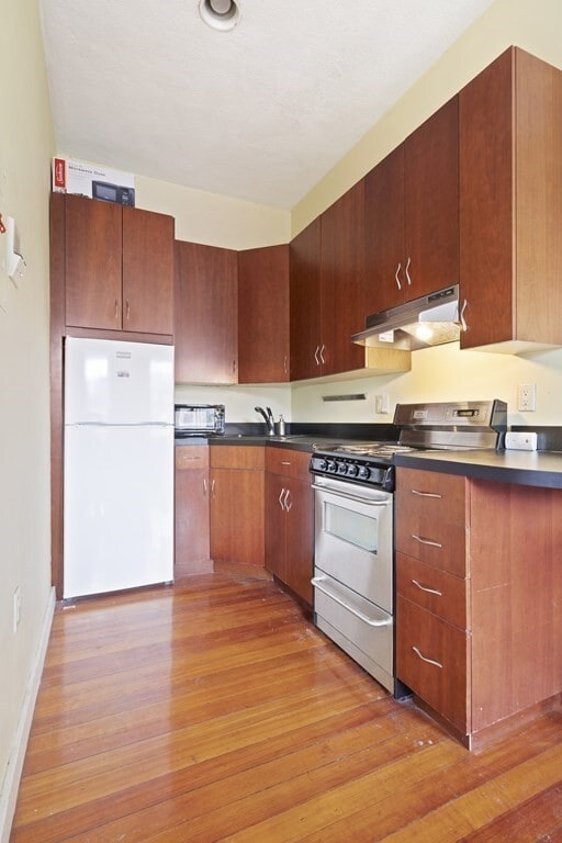 Building Photo - 694 Massachusetts Ave Unit 7