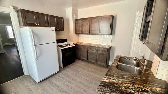 Photo - 1207 E Kane Pl Unidad Lower