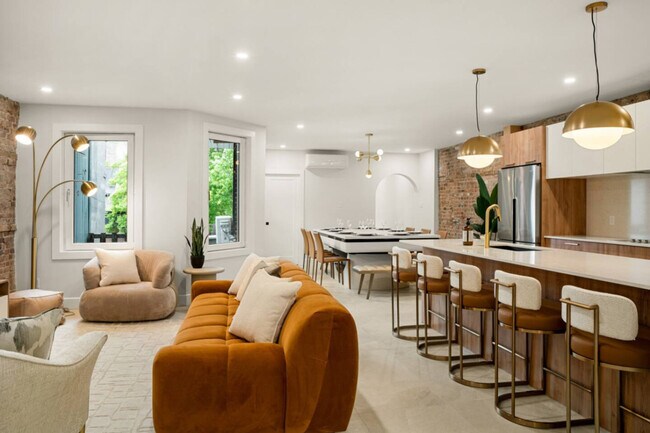 Photo - 4268 QC-335 Unit ID1237030P