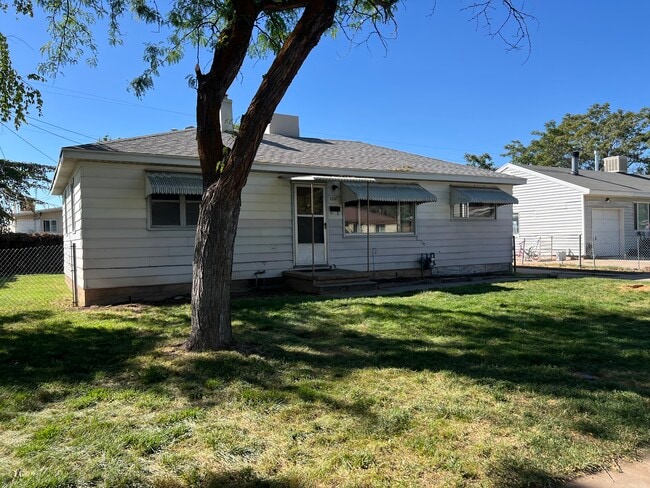 Building Photo - 2537 N 350 W Rental