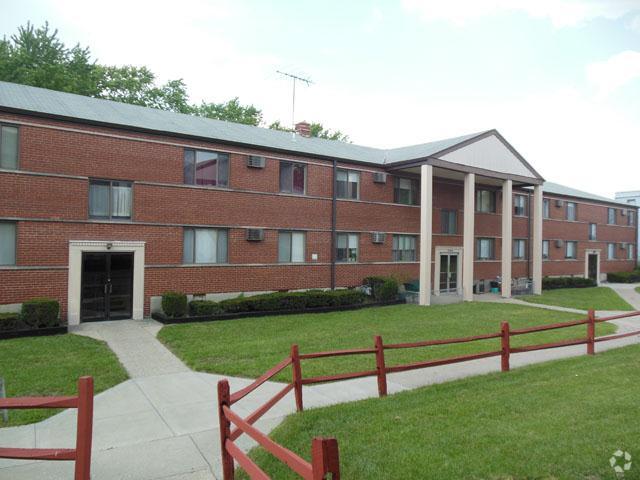 Westwood Garden - Westwood Garden Apartments