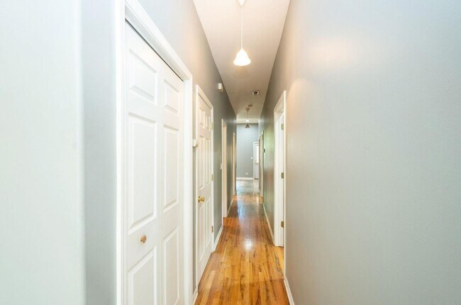 Photo - 1422 W Taylor St Unit 2