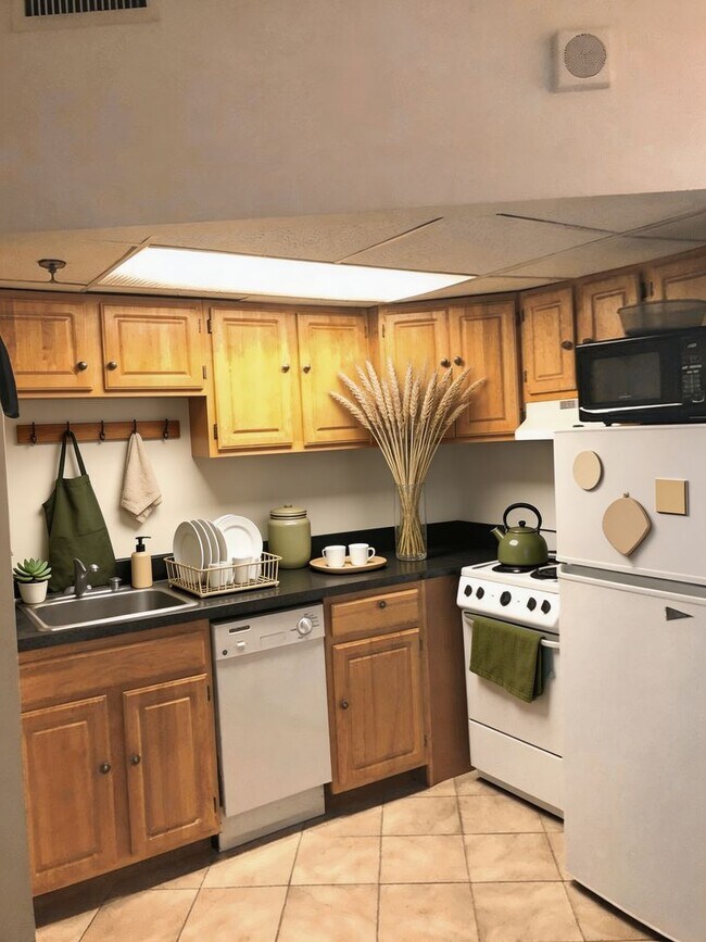 Photo - 487 Commonwealth Ave